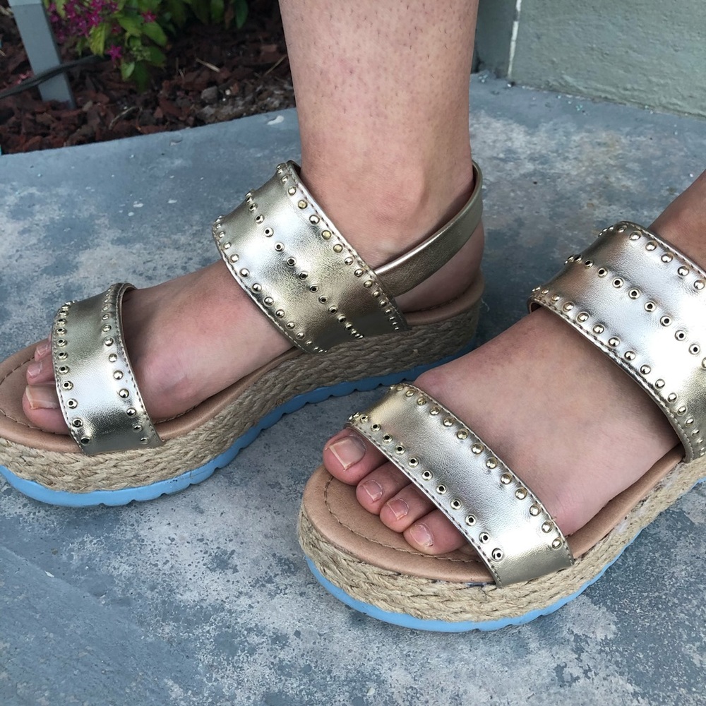 Women silver platforms